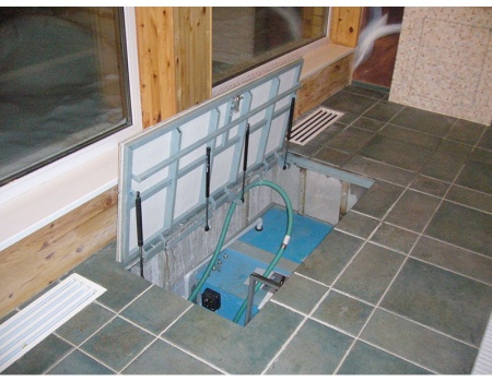 Напольный люк АМО 1200п*700